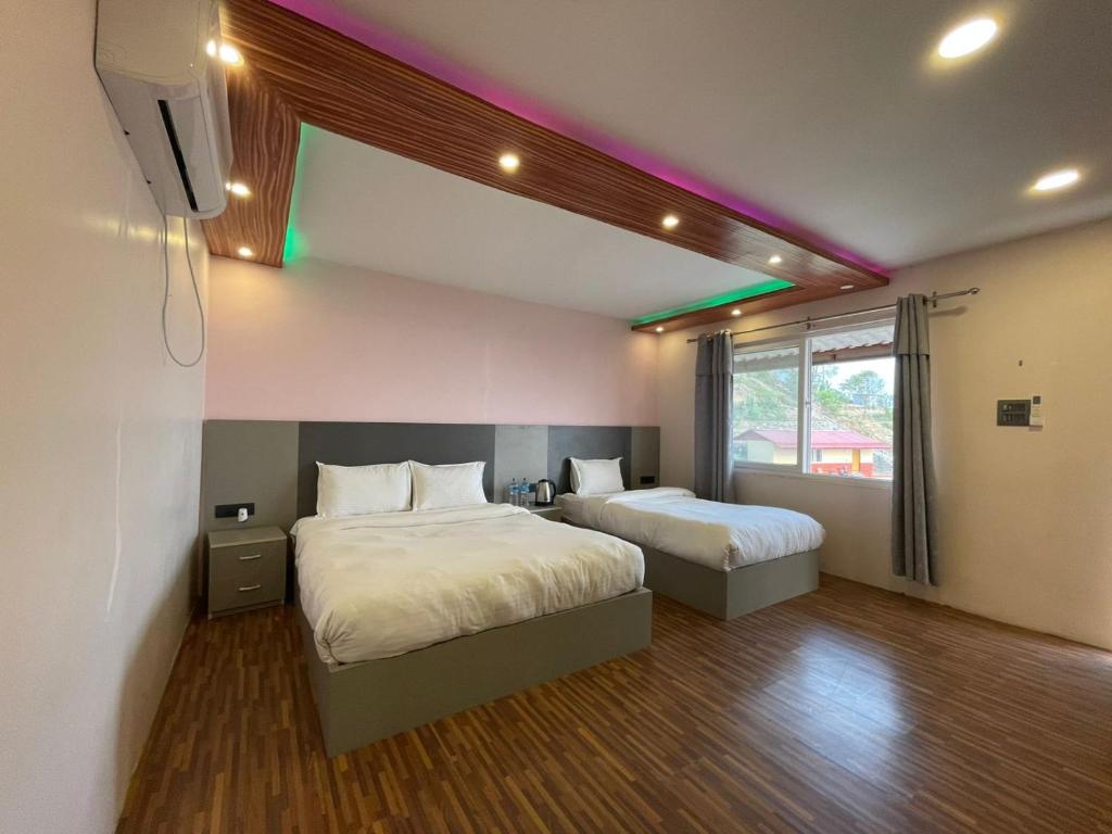 Hotel Gadhi View & Resort